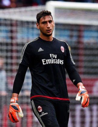 Gianluigi Donnarumma Height Weight Body Statistics - Healthy Celeb