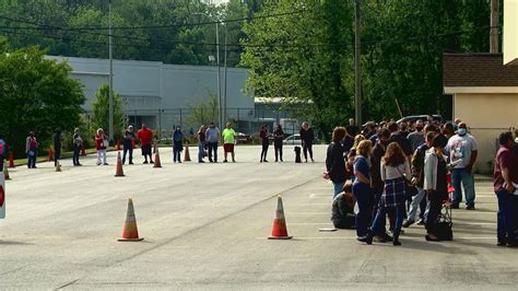 Heading to the DMV? Make an appointment & arrive early to avoid long lines