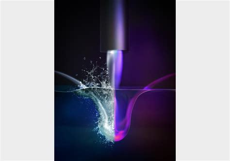 Ionized gas Plasma Jets Stabilize Water to Splash Less