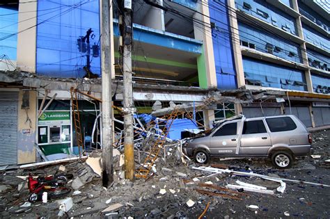 Strong Quake Strikes Southern Philippines, Killing at Least 6 - The New ...