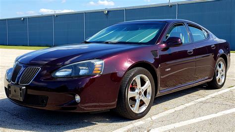 2006 Pontiac Grand Prix GXP : r/regularcarreviews