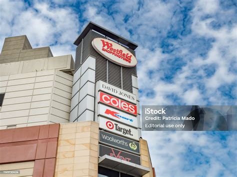 Burwood Westfield Shopping Centre Facade Stock Photo - Download Image ...