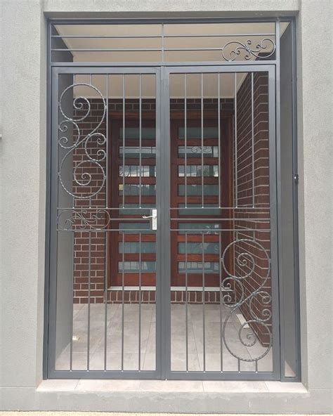 Security Gate Designs: Protecting Your Property with Stylish and Secure Entryways – sanideas.com