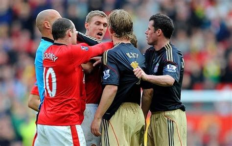 Liverpool - Manchester United: The rivalry and bittersweet history