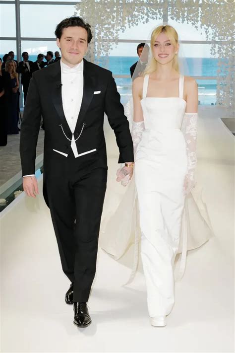 Nicola Peltz & Brooklyn Beckham’s Wedding in Miami April 9, 2022 – Star ...