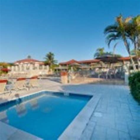 West Wind Inn Sanibel Island, FL - See Discounts