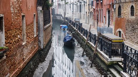 Venice's dry canals: what travelers need to know - Lonely Planet