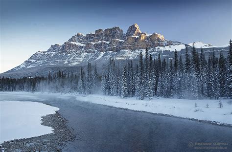 Castle Mountain and Bow RIver in winter, Banff National Park | Branimir Gjetvaj Photography