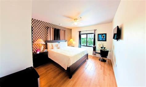 Hotel Pierre | Groupon