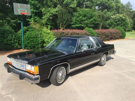 1987 Ford LTD Crown Victoria 36,000 miles!!! for sale: photos ...