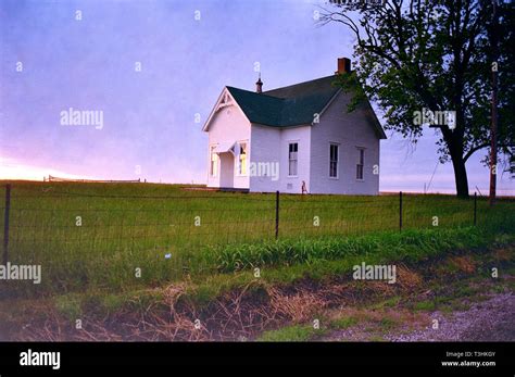 One room schoolhouse 1800s hi-res stock photography and images - Alamy