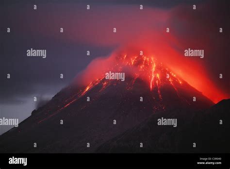 Montserrat, Caribbean, Soufriere hills volcano erupting Stock Photo - Alamy