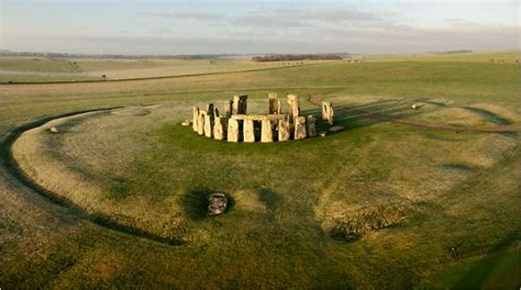 Stonehenge Used as Cemetery From the Beginning - The New York Times