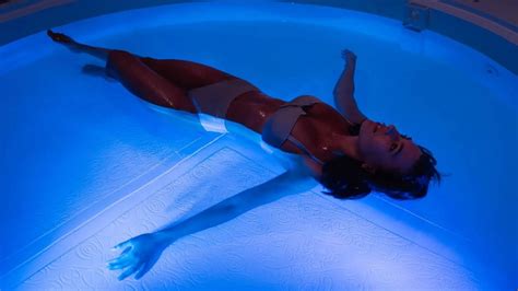 Floating 101 | FLOAT8 WELLNESS LOUNGE