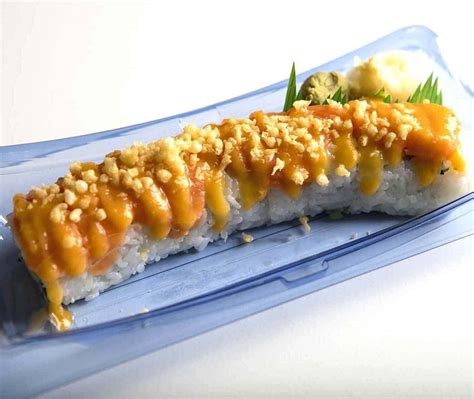 Spicy Salmon Crunch Roll Recipe