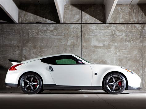 NISSAN 370z Nismo Specs & Photos - 2013, 2014 - autoevolution