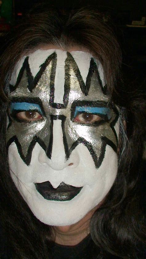 Pin by Noel Blanks on KISS | Halloween face makeup, Hot band, Face makeup