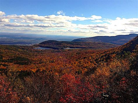 Best Fall Hikes in the Catskills - Winter Clove Inn