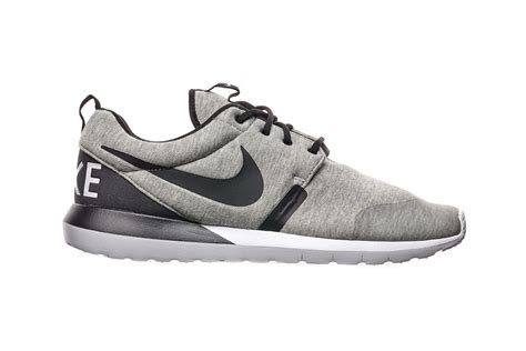 Nike Roshe Run | Hypebeast