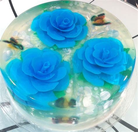 Gelatin art by www.artdegelatin.com Yummy Dessert Drinks, Jelly ...