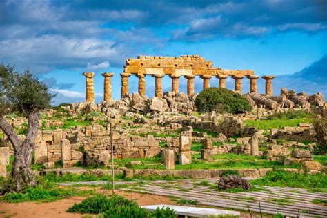 Ruins in Selinunte, Archaeological Site and Ancient Greek Town in Sicily, Italy Stock Photo ...