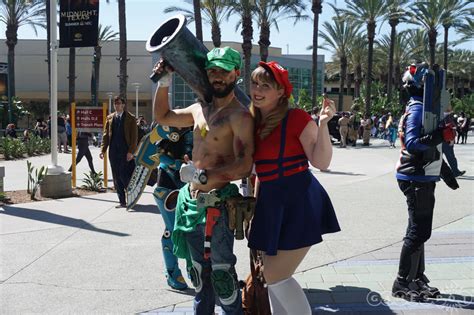 Best Video Game Cosplay At WonderCon 2017 - GameSpot