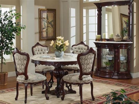 15 Glamorous Dining Rooms In Victorian Style