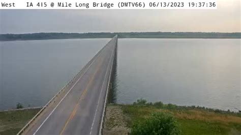 Polk City: DM - IA 415 @ Mile Long Bridge (66) Traffic Cam