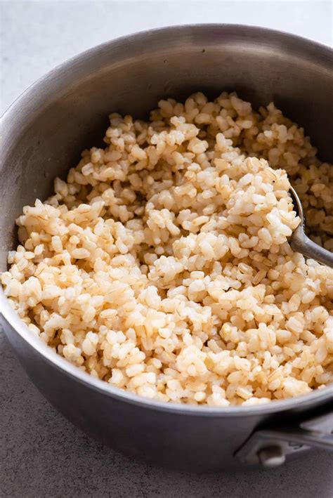 How to Cook Short Grain Brown Rice 3 Ways: Stovetop, Instant Pot & Slo ...