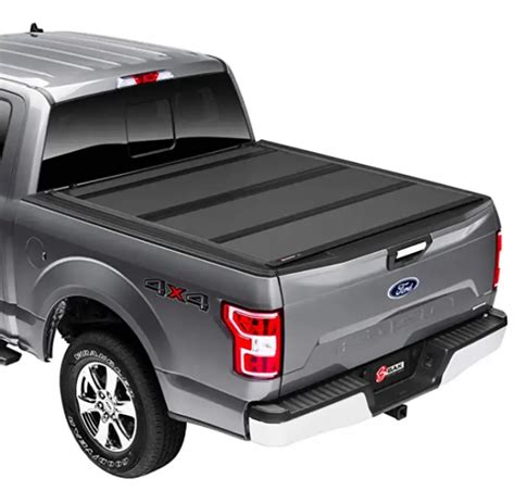 Best Tonneau Cover For A Nissan Titan (2021 Review) - truckwire.co