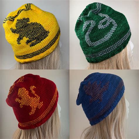 Hogwarts house hats I made for my Etsy account! : r/knitting