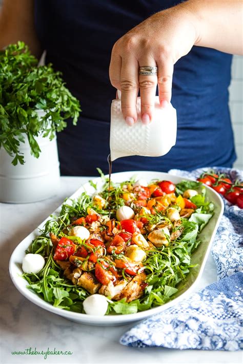 Bruschetta Chicken Salad {Low Carb} - The Busy Baker