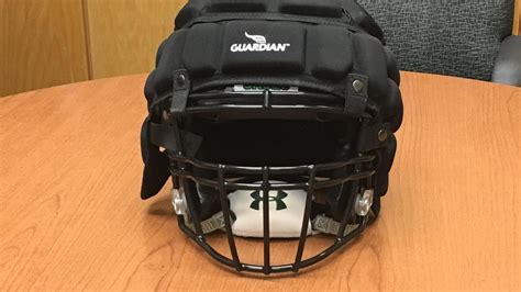 New helmet pads protect Edmond football players during practice | KOKH