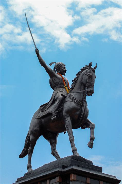 Download Shivaji Maharaj Statue Hd Wallpaper | Wallpapers.com