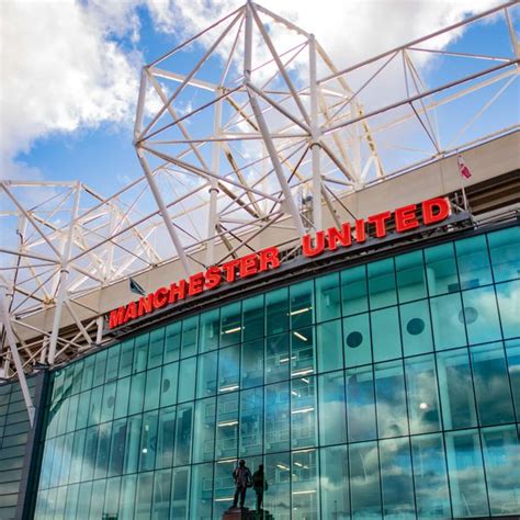 Old Trafford Stadium Tour is a perfect gift for Man Utd fans this Christmas | Manchester United