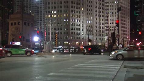 Michigan Avenue Bridge closed on both levels Thursday night - ABC7 Chicago