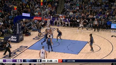 Domantas Sabonis with a dunk vs the Memphis Grizzlies - Yahoo Sports