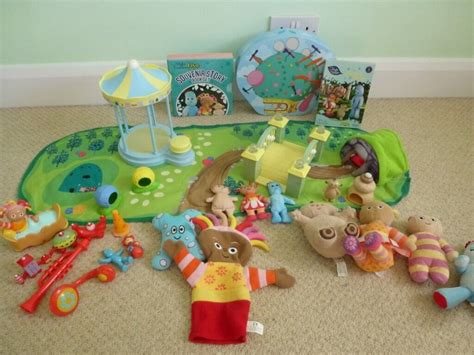 In The Night Garden bundle of toys including playmat | in Grays, Essex ...