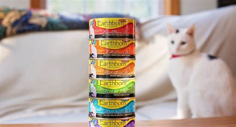 The Best Cat Nutrition for Your Feline Friend | Earthborn Holistic Pet Food