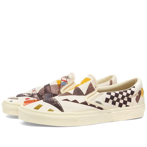 Vans X Moma Ua Classic Slip-on In White | ModeSens