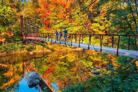 Vibrant Fall Foliage, Seasonal Experiences Set to Wow Connecticut ...