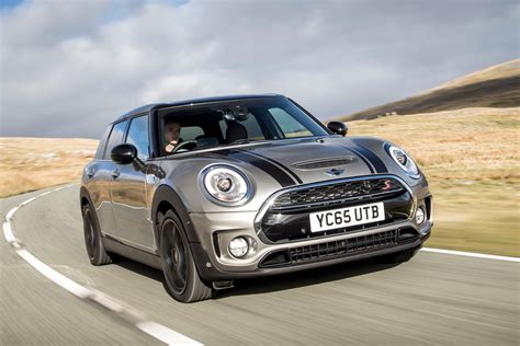 MINI Cooper S Clubman ALL4 2016 review | Auto Express