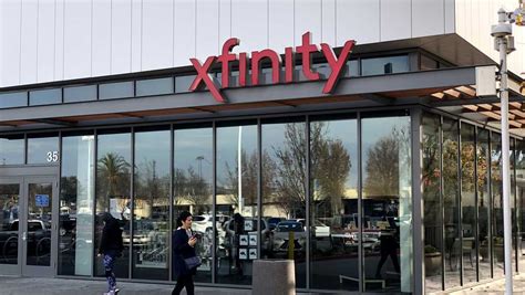 Comcast Xfinity internet outage hits customers across the country