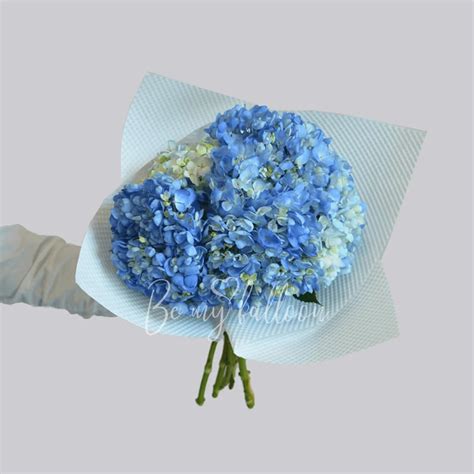 Buy Blue Hydrangea Bouquet with delivery in Dubai and other UAE cities