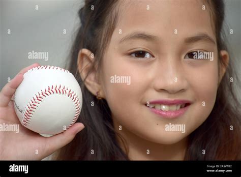 Baseball game youth child teen hi-res stock photography and images - Alamy