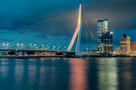 Premium Photo | Erasmus bridge illuminated at night