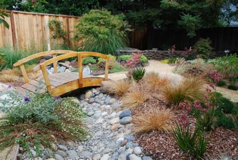 25 Amazing Garden Bridge Design Ideas that Will Make Your Garden Beautiful