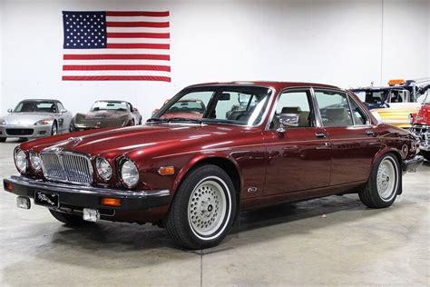 1990 Jaguar XJ12 Series III for sale #44359 | MCG