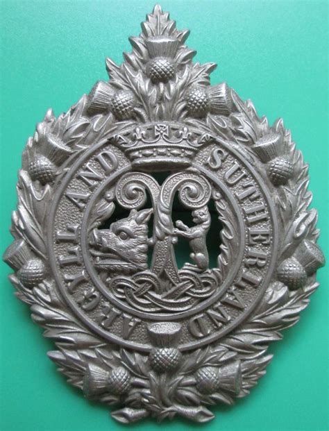 AN ARGYLL AND SUTHERLAND HIGHLANDERS BADGE