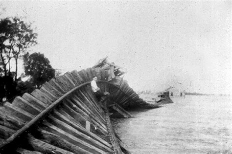 The 1927 Mississippi River flood photos ~ vintage everyday